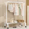 Perchero móvil para ropa al por mayor transfronterizo para dormitorio, mesita de noche, perchero interior simple, perchero de pie para balcón en casa