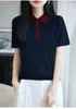 Camisa polo de tricô de alta qualidade com mistura de linho respirável, mangas curtas em cor contrastante, estruturada e elegante, adequada para o trabalho e uso casual.