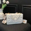 Bolsa Casual Simples, Moda 2026 Novo Estilo, Personalidade Retrô, Alça Larga para Ombro, Bolsa Pequena Estilosa com Corrente Grossa