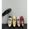 Primer Encuentro con los Zapatos Mary Jane de la Nueva Temporada Primavera 2026 para Mujer, con un Lazo, Diseño Francés Poco Profundo y una Sola Correa