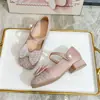 Novos Sapatos de Princesa Estilo Coreano para Meninas Primavera/Verão 2026 com Laço para Apresentação e Dança, Sapatos de Couro Pequenos, Médios e Grandes para Crianças Meninas