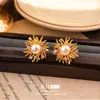 Pendientes de Perla con Fuegos Artificiales Deslumbrantes Tachonados de Diamantes Súper Brillantes, Pendientes Retro Exquisitos y Elegantes de Alta Gama, Accesorios para Orejas de Lujo Ligero Europeos y Americanos de Moda