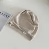 Chapéu de tricô respirável de alta qualidade estilo japonês para mulheres, novo gorro de lã de outono com circunferência da cabeça aumentada, chapéu para clima frio que afina e cobre a cabeça