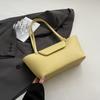 Bolsa Feminina Estilo Novo Grande Capacidade Elegante para Sogra Bolsa Transversal Versátil Moda K-Style 2025 Ombro Único