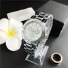 O Relógio Feminino Mais Vendido do Sudeste Asiático, Elegante e Moderno, Falso Três Olhos Seis Ponteiros com Pedras Preciosas