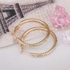 Brincos Criativos com Cravação de Diamantes para Mulheres, Moda Japonesa e Coreana Tendência Estilo Argola de Zircônia Cross-Border Lkn18Krgpe463