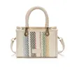 2026 Nova Moda Bolsa Tecida Arco-Íris Bolsa de Mão com Personalidade Simples Bolsa Transversal Quadrada Pequena Estilosa para Férias na Praia