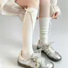Calcetines de Pantorrilla con Rayas Verticales y Lazo de Cinta Estilo Ballet Jk para Mujer 2026 Verano Serie Miu Calcetines Lolita Caídos