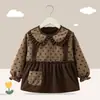 Bata para Bebé Niña, Delantal Infantil, Corduroy Impermeable y Anti-Suciedad para Otoño e Invierno, Ropa de Vestir al Revés, Babero para Comer Infantil, Ropa Protectora