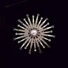 Broche de Girassol, Corsage de Pérola de Luxo de Alta Qualidade para Mulheres, Alfinete de Design Exclusivo, Acessório Simples e Versátil
