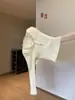 Tela de terciopelo Andy: Exquisita y seductora prenda interior de cuello en V con ribete de encaje para mujer, una prenda interior de estilo francés con un diseño de punto de alta gama.