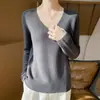 Blusa feminina de gola V, sem costura, macia e modeladora, de manga longa, para usar como base