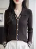 Cardigan de Tricô Feminino Jacquard Design Novo Vintage Lã Fina Gola Reversível Manga Longa Outono/Inverno 2026
