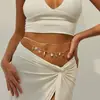 Joyería transfronteriza europea y americana, cadena de corazón vintage, cadena corporal sexy exagerada, cadena de cintura con colgante de reina de borla personalizado