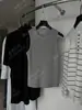 Yuran 26 Nova Coleção de Início de Primavera Altamente Recomendado: Colete de Tricô Ribana Slim Fit com Núcleo de Fio de Linho Lavado com Enzimas, Finamente Trabalhado