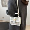 Bolso cuadrado pequeño con textura sencilla de estilo coreano para mujer, bolso cruzado de lana Prellis de invierno 2024