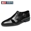 [preventa sin stock] sandalias de cuero convenientes para hombre zapatos de cuero huecos transpirables zapatos de hebilla de cuero formales de negocios