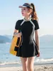 Versión coreana de traje de baño talla grande para mujer gorda mm200 kg abdomen delgado cubierta suelto conservador chica traje de baño para aguas termales estudiantes