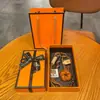 Miu Anillo de Llavero de Pan con Agua Alcalina Resina Pan Colgante de Llavero de Bolsa de Chocolate Regalo de Graduación