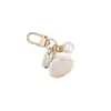 Llavero colgante de aleación creativa con forma de corazón, perla y concha, accesorios para bolso, adornos de joyería metálica, regalos pequeños al por mayor