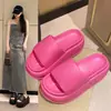 Chinelos Eva com Fundo Espesso de 8cm Femininos para Uso Externo Verão Novo Praia Aumentadores de Altura Slip-on Sandálias Slip-on