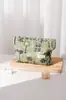 Nuevo Fresco Artístico Algodón y Lino Bordado Flor Bolsa Cosmética Alto Valor de Color Gran Capacidad Bolsa de Almacenamiento Portátil Monedero