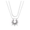 Collar de hueso de serpiente de dios del sol de doble capa, accesorios de nicho de alta calidad para mujer, estilo frío, cadena de clavícula moderna y moderna, collar apilado que combina con todo.
