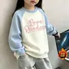 Camada base feminina com forro de fleece para outono e inverno, novo estilo 2026, gola redonda, moletom quente, blusa de manga longa raglan com blocos de cor para crianças mais velhas