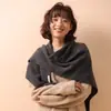 Chal Triangular de Mezcla de Lana de Nuevo Estilo para Mujer al por Mayor Otoño e Invierno, Bufanda de Punto Gruesa y Cálida, Capa Versátil de Color Sólido