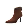 Botines retro de ante para mujer con tacones finos, sencillos y elegantes, nuevos zapatos de tacón alto de punta para otoño e invierno 2024, botines de estilo francés
