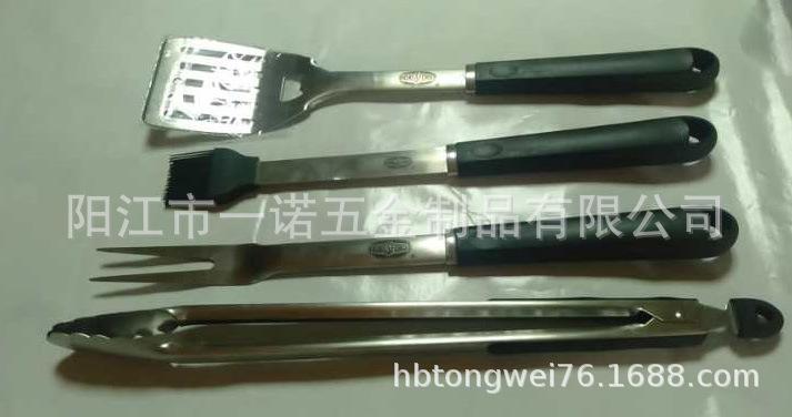 烧烤铲叉夹刷我这套黑色柄23.5元散装，430材料，厚度1.