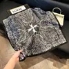 Bufanda Cuadrada Fina Estilo Coreano de Castaña para Mujer, Protección del Cuello, Bufanda Decorativa, Bufanda para Madre, Bufanda Cuadrada de Imitación de Seda, Venta al por Mayor