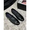 Sapatilhas Estilo Chanel~Novo Modelo 2026 Sapatilhas Planas com Padrão de Diamante, Bico Redondo, Abertura Rasa e Sapatilhas Mary Jane com Tira Única