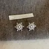 Pendientes de Copo de Nieve de Zirconia Inspirados en el Diseño para Mujer, Personalidad Única, Lujo Ligero, de Moda, Tendencia, Retro, Versátiles