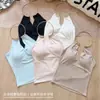 Nuevo Top de Tirantes Puro Deseo con Escote en V Profundo y Empalmes, Cuello Halter con Gargantilla Dorada, Corte Ajustado con Copas Fijas, Top Versátil para Chicas Atrevidas