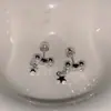 Dulce Fresco Picante Araña Amor Hélice Oreja Uña Serie de Pendientes Diseño Personalizado Sentido Todo Partido Pendientes para Mujer Sentido de Alta Gama Pendientes Delicados