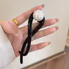 Pinza de pelo trenzada de alta gama con forma de tiburón para mujer, accesorio para el cabello, color marrón perlado, 2024
