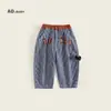 Moda Outono 2025 Versátil Estilo Coreano Infantil Calça de Sarja Lavada Bordada para Meninas e Meninos Calça Casual
