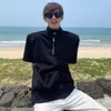 Camisa Polo Branca com Gola Alta e Zíper de Metal para Homem, Design Moderno de Verão, Camiseta Solta de Manga Curta