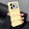 Funda con airbag de rejilla de nubes de color contrastante adecuada para Apple 17PROMAX funda de teléfono iPhone18/16 de color sólido macarrón