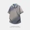 Camisa Polo Branca com Lapela Xadrez para Homens, Marca Tendência de Verão, Camiseta de Manga Curta Estilo College, Top Fresco e Respirável Estilo Casal