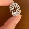 Anillo Pequeño de Encaje Fresco de Plata de Ley S925 para Mujer, Lujo Ligero Nicho de Gama Alta Versátil Apilable Anillo para Dedo Índice Nuevo Accesorio para Mano