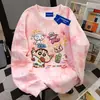 Versión Coreana Novedad de Nicho Estilo Americano Perezoso Crayon Shin-Chan Sudadera de Cuello Redondo para Mujer Otoño e Invierno Dibujos Animados Creativo Tie-Dye Top