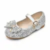 Zapatos de fiesta de rendimiento para niñas, multicolor, suela suave, antideslizantes, con correa de lazo, estilo princesa dulce, zapatos de una sola pieza