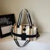 Bolsa de Viaje de Moda Rayada Personalizada para Mujer, Bolso de Yoga Grande de Gran Capacidad Casual y Sencillo, Bolso de Hombro Cruzado para Guardar Equipaje de Abordar