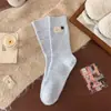 Meias Femininas de Cashmere Cinza Leite, Meia-Calça Média para Outono e Inverno, Lã Espessa Quente Longa, Meias Largas com Botão e Etiqueta de Tecido Estilo Japonês