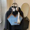 Nova Bolsa Tote de Ombro Texturizada Estilosa de Luxo Leve Versátil Tendência Simples para Mulheres 2026 Bolsa de Mão de Alto Valor