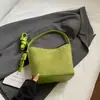 Bolsa Saco Versátil de Grande Capacidade Moda Comércio Exterior Transfronteiriço Bolsa Casual de Ombro para o Dia a Dia Feminina Bolsa Transversal Simples Retrô