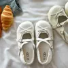 Zapatos de Cuero Transpirables con Velcro para Estudiantes 2026 Verano Nuevos Zapatos Mary Jane Estilo Ballet Ins Tendencia Zapatos Blancos para Mujer