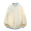 Suéter de Punto Grueso con Cuello Redondo Estilo Coreano Nuevo Invierno 2026 Transfronterizo para Hombre, Suéter Tejido, Chaqueta de Bloques de Color, Camiseta Básica para Hombre, Moderno